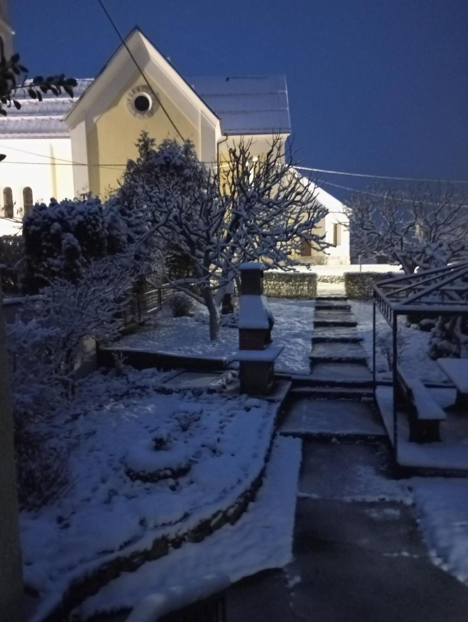 Guesthouse Pavlicic Drežnik Grad Exterior foto